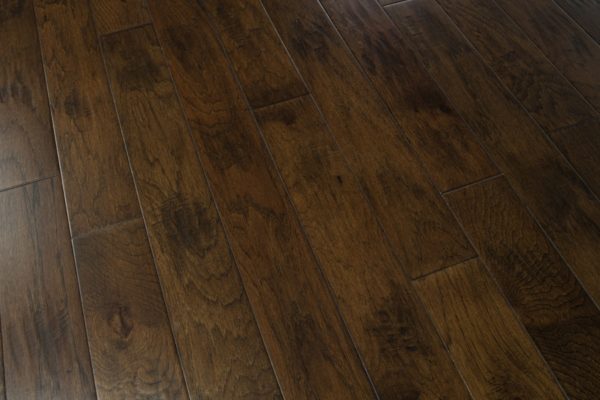 Casabella Handcrafted Hickory Fitzgerald Floor Sample