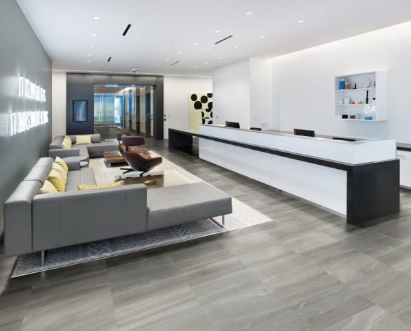 65-524_16x32_Davenport_Earth_HD_Porcelain_Tile_LIfestyle