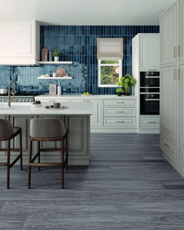 Highland Lake Lake Room Scene